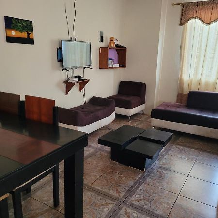 プエルトアヨラDepartamento Familiar En Santa Cruzアパートメント エクステリア 写真